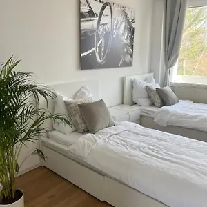 Monteur-& Eichmann Dresden